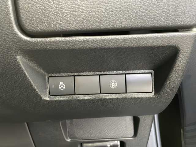 日産 ノート オーテック クロスオーバーFOUR 福島県 2022(令4)年 2.5万km 黒 純正ナビ/【AM/FM/BT/フルセグTV/DVD/CD】/全方位カメラ/デジタルインナーミラー/エマージェンシーブレーキ/ブレーキホールド/シートヒーター/LEDヘッドライト/BMS/ステアリングヒーター/スマートキー/スペアキー/ステアリングスイッチ/純正フロアマット/純正ホイールカバー/電格ミラー/ドアバイザー