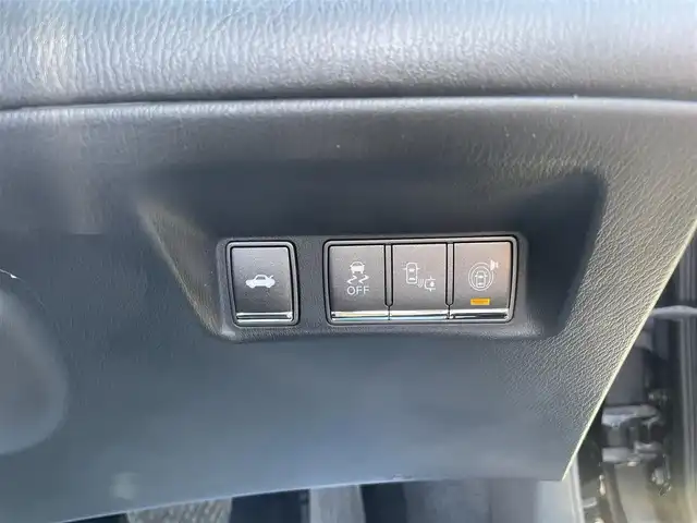 日産 フーガ 370VIP 神奈川県 2015(平27)年 6万km 黒