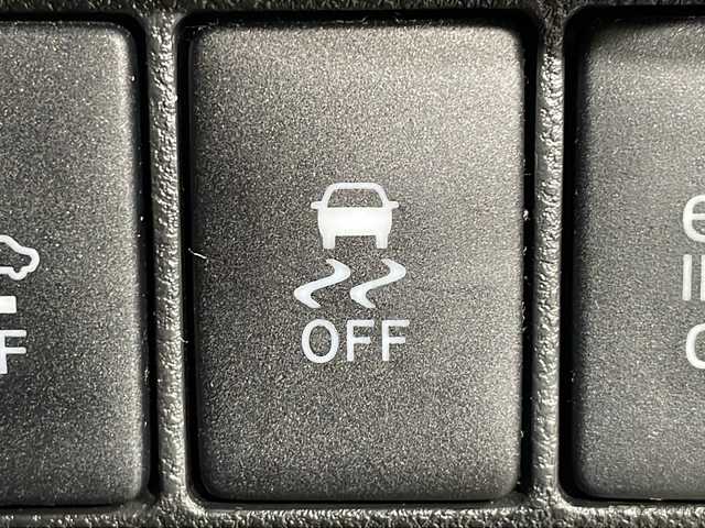 ダイハツ ムーヴ カスタム RS ハイパー SAⅡ 広島県 2015(平27)年 7.4万km ブライトシルバーメタリック 純正8型ナビ（DVD/Bluetooth/フルセグTV）/バックカメラ/運転席シートヒーター/衝突軽減ブレーキ/車線逸脱警報/LEDヘッドランプ/オートライト/純正15インチアルミホイール/ETC/USB/HDMI入力端子/サイド/カーテンエアバッグ/スマートキー