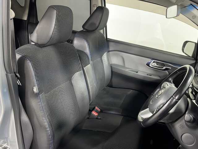 ダイハツ ムーヴ カスタム RS ハイパー SAⅡ 広島県 2015(平27)年 7.4万km ブライトシルバーメタリック 純正8型ナビ（DVD/Bluetooth/フルセグTV）/バックカメラ/運転席シートヒーター/衝突軽減ブレーキ/車線逸脱警報/LEDヘッドランプ/オートライト/純正15インチアルミホイール/ETC/USB/HDMI入力端子/サイド/カーテンエアバッグ/スマートキー