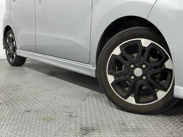 ダイハツ ムーヴ カスタム RS ハイパー SAⅡ 広島県 2015(平27)年 7.4万km ブライトシルバーメタリック 純正8型ナビ（DVD/Bluetooth/フルセグTV）/バックカメラ/運転席シートヒーター/衝突軽減ブレーキ/車線逸脱警報/LEDヘッドランプ/オートライト/純正15インチアルミホイール/ETC/USB/HDMI入力端子/サイド/カーテンエアバッグ/スマートキー