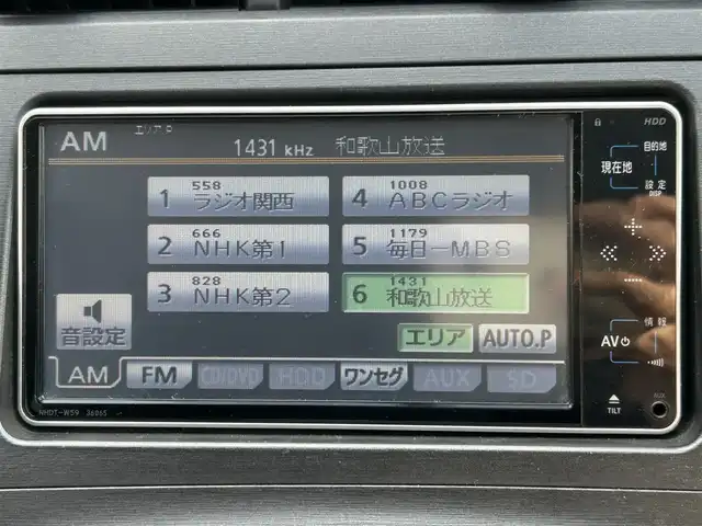 トヨタ プリウス S 和歌山県 2010(平22)年 6.4万km ブラック ディーラー純正ナビ（AM/FM/CD/DVD/HDD/AUX/SD/ワンセグTV）/ETC/純正フロアマット/純正ドアバイザー/プッシュスタート/オートライト