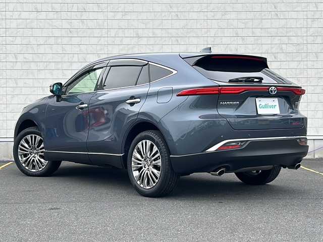 トヨタ ハリアー ハイブリッド Z レザーパッケージ 茨城県 2020(令2)年 3.9万km スレートグレーメタリック JBLサウンド/純正ナビ/　　【フルセグ、BT】/バックカメラ/全方位カメラ/トヨタセーフティセンス/LTA/PCS/BSM/クリアランスソナー/RCTA/HUD/RSA/レザーシート/シートエアコン/前席パワーシート/純正19インチAW /LEDオートライト/オートマチックハイビーム/純正フロアマット/パワーバックドア/ハンドルヒーター/ETC2.0/レーダークルーズコントロール/デジタルインナーミラー/スマートキー/プッシュスタート/取扱説明書