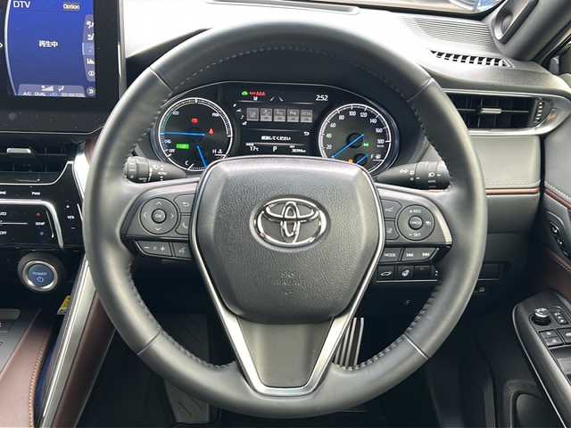 トヨタ ハリアー ハイブリッド Z レザーパッケージ 茨城県 2020(令2)年 3.9万km スレートグレーメタリック JBLサウンド/純正ナビ/　　【フルセグ、BT】/バックカメラ/全方位カメラ/トヨタセーフティセンス/LTA/PCS/BSM/クリアランスソナー/RCTA/HUD/RSA/レザーシート/シートエアコン/前席パワーシート/純正19インチAW /LEDオートライト/オートマチックハイビーム/純正フロアマット/パワーバックドア/ハンドルヒーター/ETC2.0/レーダークルーズコントロール/デジタルインナーミラー/スマートキー/プッシュスタート/取扱説明書