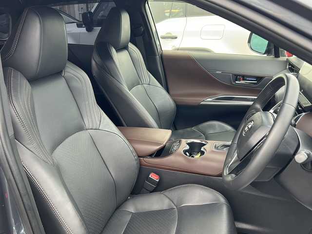 トヨタ ハリアー ハイブリッド Z レザーパッケージ 茨城県 2020(令2)年 3.9万km スレートグレーメタリック JBLサウンド/純正ナビ/　　【フルセグ、BT】/バックカメラ/全方位カメラ/トヨタセーフティセンス/LTA/PCS/BSM/クリアランスソナー/RCTA/HUD/RSA/レザーシート/シートエアコン/前席パワーシート/純正19インチAW /LEDオートライト/オートマチックハイビーム/純正フロアマット/パワーバックドア/ハンドルヒーター/ETC2.0/レーダークルーズコントロール/デジタルインナーミラー/スマートキー/プッシュスタート/取扱説明書