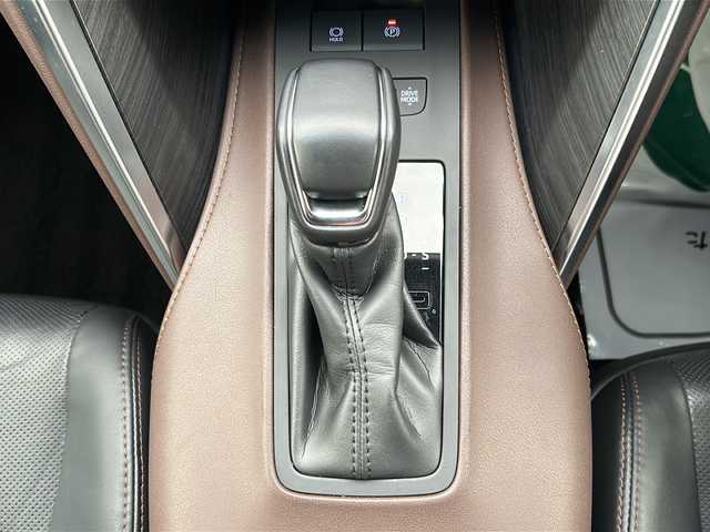 トヨタ ハリアー ハイブリッド Z レザーパッケージ 茨城県 2020(令2)年 3.9万km スレートグレーメタリック JBLサウンド/純正ナビ/　　【フルセグ、BT】/バックカメラ/全方位カメラ/トヨタセーフティセンス/LTA/PCS/BSM/クリアランスソナー/RCTA/HUD/RSA/レザーシート/シートエアコン/前席パワーシート/純正19インチAW /LEDオートライト/オートマチックハイビーム/純正フロアマット/パワーバックドア/ハンドルヒーター/ETC2.0/レーダークルーズコントロール/デジタルインナーミラー/スマートキー/プッシュスタート/取扱説明書