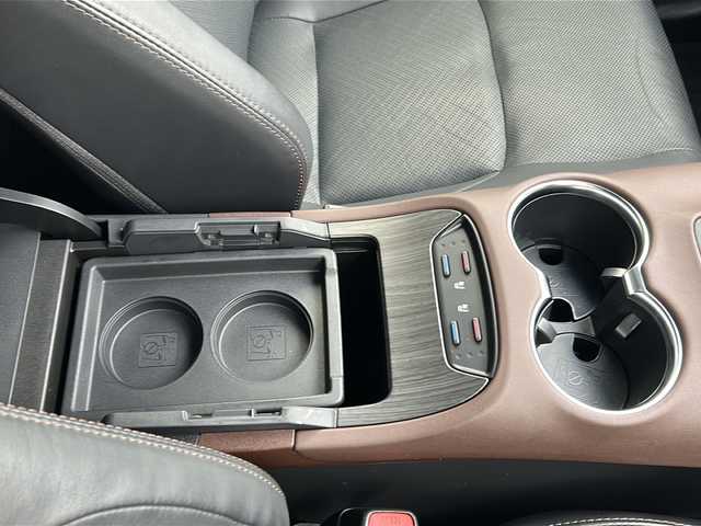 トヨタ ハリアー ハイブリッド Z レザーパッケージ 茨城県 2020(令2)年 3.9万km スレートグレーメタリック JBLサウンド/純正ナビ/　　【フルセグ、BT】/バックカメラ/全方位カメラ/トヨタセーフティセンス/LTA/PCS/BSM/クリアランスソナー/RCTA/HUD/RSA/レザーシート/シートエアコン/前席パワーシート/純正19インチAW /LEDオートライト/オートマチックハイビーム/純正フロアマット/パワーバックドア/ハンドルヒーター/ETC2.0/レーダークルーズコントロール/デジタルインナーミラー/スマートキー/プッシュスタート/取扱説明書