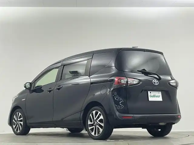 トヨタ シエンタ ハイブリッド ファンベースG 埼玉県 2018(平30)年 5.8万km ブラックマイカ 純正9型ナビ 全方位 両側電動 温シート ETC ドライブレコーダー コーナーセンサー クルーズコントロール オートハイビーム 衝突軽減 レーンキープアシスト スペアキー Bluetooth