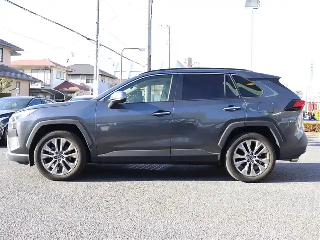 トヨタ ＲＡＶ４ G Zパッケージ 神奈川県 2020(令2)年 2.7万km グレーメタリック ワンオーナー/ディスプレイオーディオ/ナビ：BluetoothAudio/アラウンドビューカメラ/クルーズコントロール/パワーシート（運転席）/ポジションメモリー/BSM/デジタルインナーミラー/ドライブレコーダー（前後）/純正フロアマット/プッシュスタート/ハンズフリーパワーバックドア/ETC2.0/LEDヘッドランプ/保証書/取説、ナビ説/スペアスマートキー