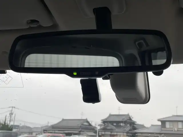 日産 デイズ ルークス ハイウェイスターターボ 熊本県 2015(平27)年 7.9万km ホワイトパール 純正ナビ/・AM/FM/CD/DVD/SD/AUX/iPod/USB/BT/・フルセグTV/全周囲カメラ/・フロント/サイド/バック/横滑り防止機能/アイドリングストップ/衝突被害軽減システム/革巻きステアリング/・ステアリングリモコン/オートライト/・HIDライト/・フォグランプ/電動格納ミラー/・ウィンカーミラー/純正ドライブレコーダー（前方）/ETC/純正フロアマット/純正アルミホイール/スマートキー/・スペアキー
