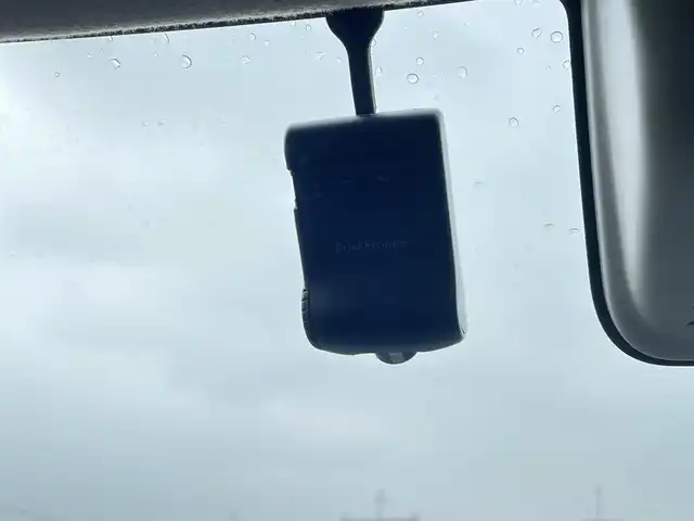 日産 デイズ ルークス ハイウェイスターターボ 熊本県 2015(平27)年 7.9万km ホワイトパール 純正ナビ/・AM/FM/CD/DVD/SD/AUX/iPod/USB/BT/・フルセグTV/全周囲カメラ/・フロント/サイド/バック/横滑り防止機能/アイドリングストップ/衝突被害軽減システム/革巻きステアリング/・ステアリングリモコン/オートライト/・HIDライト/・フォグランプ/電動格納ミラー/・ウィンカーミラー/純正ドライブレコーダー（前方）/ETC/純正フロアマット/純正アルミホイール/スマートキー/・スペアキー