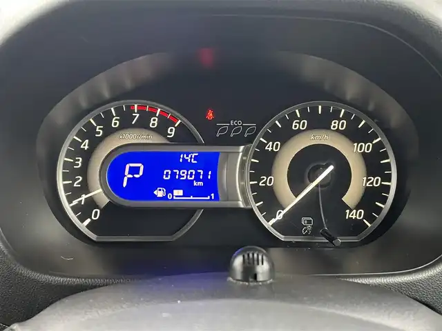 日産 デイズ ルークス ハイウェイスターターボ 熊本県 2015(平27)年 7.9万km ホワイトパール 純正ナビ/・AM/FM/CD/DVD/SD/AUX/iPod/USB/BT/・フルセグTV/全周囲カメラ/・フロント/サイド/バック/横滑り防止機能/アイドリングストップ/衝突被害軽減システム/革巻きステアリング/・ステアリングリモコン/オートライト/・HIDライト/・フォグランプ/電動格納ミラー/・ウィンカーミラー/純正ドライブレコーダー（前方）/ETC/純正フロアマット/純正アルミホイール/スマートキー/・スペアキー