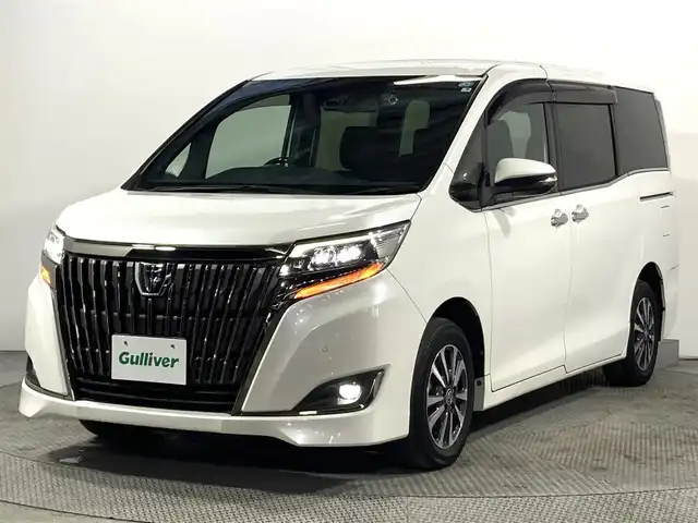 トヨタ エスクァイア Gi プレミアムパッケージ ブラックテーラード 大阪府 2019(令1)年 1.9万km ホワイトパールクリスタルシャイン 純正ナビ(フルセグ/DVD再生/Bluetooth) 衝突軽減 後席モニター 両側パワースライドドア バックカメラ ETC クルコン ハーフレザー シートヒーター トヨタセーフティセンス 前後ドラレコ