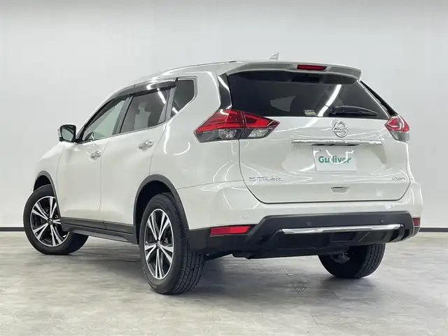 日産 エクストレイル 20Xi 長崎県 2019(令1)年 5.8万km ブリリアントホワイトパール 純正7インチナビ　（MM319D-W）/・フルセグTV　CD/DVD/SD/Bluetooth/4WD/寒冷地仕様/プロパイロット/バックカメラ/インテリジェントアラウンドビューモニター/インテリジェントルームミラー/ETC/前後ドライブレコーダー/衝突軽減ブレーキ/横滑り防止/レーンキープアシスト/ステアリングスイッチ/アダプティブクルーズコントロール/コーナーセンサー/ダウンヒルアシストコントロール/シートヒーター/アイドリングストップ/プッシュスタート/純正エンジンスターター/純正フロアマット/純正18インチAW
