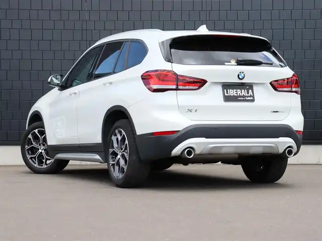 ＢＭＷ Ｘ１ xDrive 18d xライン 宮城県 2020(令2)年 3.8万km ミネラルホワイト コンフォートＰＫＧ/純正ナビ（ＢＴ）/ＬＩＭスイッチ/インテリジェントセーフティ/ダイナミックトラクションコントロール/パークディスタンス/ダウンヒルアシスト/バックカメラ/ドライブモード/ハーフレザーシート/パワーシート（DN席）/メモリーシート（D席）/コーナーセンサー（前後）/デュアルエアコン/電動格納ミラー/ドライブレコーダー（前方）/リヤフォグランプ/フロントフォグランプ/プッシュスタート/コンフォートアクセス/MTモード付/ミラー一体型ETC/純正１８インチAW/純正フロアマット/ＬＥＤヘッドライト/オートライト/アイドリングストップ/禁煙車/カーフィルム/アンビエントライト/電動サイドブレーキ