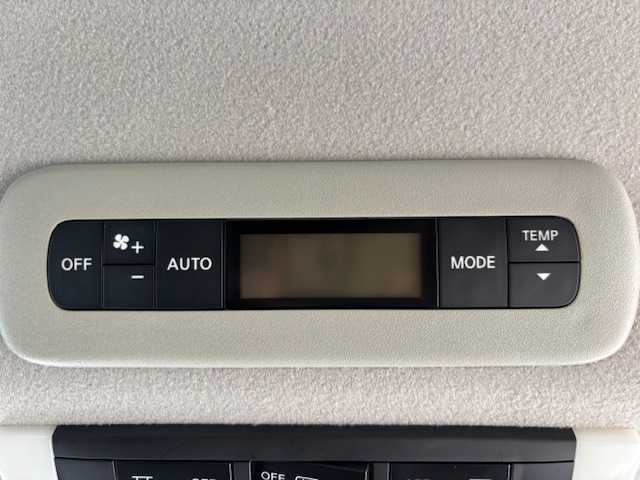 日産 セレナ ハイウェイスター Vセレクション 埼玉県 2018(平30)年 4.4万km ブリリアントホワイトパール エマージェンシーブレーキ/プロパイロット/純正SDナビ/　　CD/DVD/BT/フルセグ/AUX/アラウンドビューモニター/両側パワースライドドア/LEDオートライト/純正16インチアルミホイール/デジタルインナーミラー/ステアリングスイッチ/アイドリングストップ/USBポート/スマートキー/ETC/禁煙車