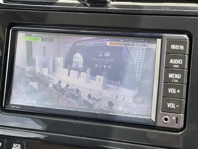 トヨタ プリウス Sセーフティプラス 宮崎県 2018(平30)年 8.6万km シルバーM 純正メモリナビ　/AM/FM/CD/DVD/BT/TV　/バックカメラ　/トヨタセーフティセンス/レーダークルーズコントロール/車線逸脱防止装置/衝突被害軽減装置/先進車発進お知らせ装置/横滑り防止装置/オートマチックハイビーム/ドライブレコーダー　/ETC/ISOFIX/純正ドアバイザー