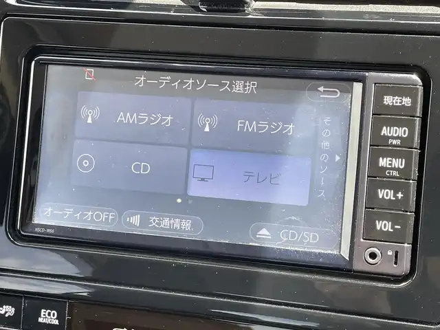 トヨタ プリウス Sセーフティプラス 宮崎県 2018(平30)年 8.6万km シルバーM 純正メモリナビ　/AM/FM/CD/DVD/BT/TV　/バックカメラ　/トヨタセーフティセンス/レーダークルーズコントロール/車線逸脱防止装置/衝突被害軽減装置/先進車発進お知らせ装置/横滑り防止装置/オートマチックハイビーム/ドライブレコーダー　/ETC/ISOFIX/純正ドアバイザー