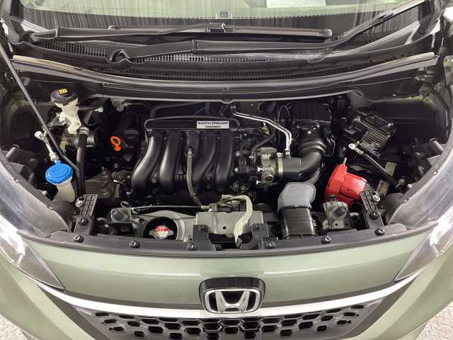 ホンダ フリード G ホンダセンシング 神奈川県 2020(令2)年 1.9万km シルバーミストグリーンM ホンダセンシング/純正ナビ/・BT/フルセグTV/CD/DVD/SD/USB/AM/FM/バックカメラ/両側電動スライドドア/ビルトインETC/シートヒーター(D/N)/アイドリングストップ機能/ステアリングスイッチ/Autoライト/フロントデアイサー/横滑り防止装置/シートリフター/LEDヘッドライト/電動格納ミラー/ウィンカーミラー/スマートキー/プッシュスタートボタン/純正フロアマット/純正ドアバイザー