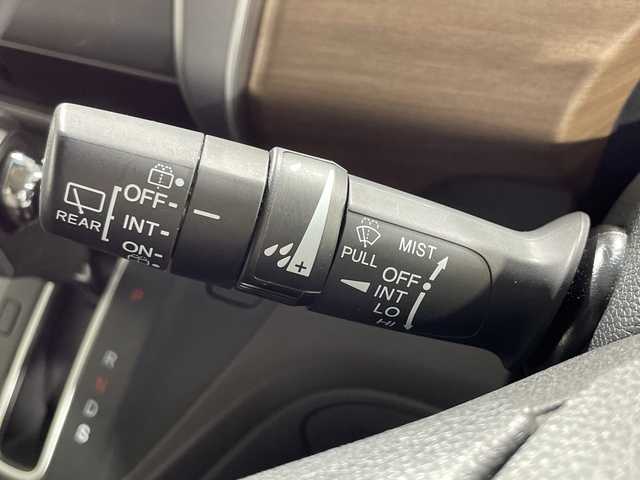 ホンダ フリード G ホンダセンシング 神奈川県 2020(令2)年 1.9万km シルバーミストグリーンM ホンダセンシング/純正ナビ/・BT/フルセグTV/CD/DVD/SD/USB/AM/FM/バックカメラ/両側電動スライドドア/ビルトインETC/シートヒーター(D/N)/アイドリングストップ機能/ステアリングスイッチ/Autoライト/フロントデアイサー/横滑り防止装置/シートリフター/LEDヘッドライト/電動格納ミラー/ウィンカーミラー/スマートキー/プッシュスタートボタン/純正フロアマット/純正ドアバイザー