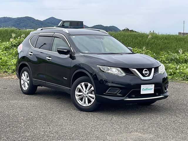 日産 エクストレイル ハイブリッド 20X エマージェンシーブレーキ 新潟県 2017(平29)年 4.3万km ダイヤモンドブラック 4WD/純正SDナビ/CD/DVD/BT/フルセグテレビ/全方位カメラ/ETC/衝突被害軽減ブレーキ/レーンキープアシスト/クルーズコントロール/革シート/シートヒーター /パワーバックドア/ステアリングスイッチ/スマートキー/プッシュスタート/LEDヘッドライト/オートライト/純正17インチアルミホイール