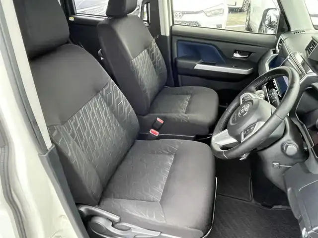トヨタ ルーミー カスタムG 島根県 2019(令1)年 2.5万km パールホワイトⅢ 登録時走行距離24911km/純正ナビ(AM/FM/Bluetooth/CD/DVD)/フルセグテレビ/全方位カメラ/両側パワースライドドア/クルーズコントロール/コーナーセンサー/純正アルミホイール/LEDヘッドライト/オートマチックハイビーム/ドライブレコーダー前後/衝突軽減システム/ステアリングスイッチ/スマートキー/プッシュスタート/シートヒーター