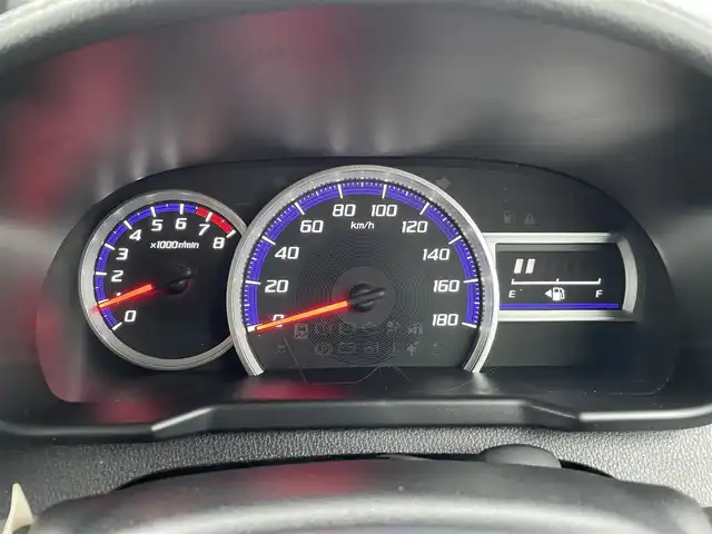 トヨタ ルーミー カスタムG 島根県 2019(令1)年 2.5万km パールホワイトⅢ 登録時走行距離24911km/純正ナビ(AM/FM/Bluetooth/CD/DVD)/フルセグテレビ/全方位カメラ/両側パワースライドドア/クルーズコントロール/コーナーセンサー/純正アルミホイール/LEDヘッドライト/オートマチックハイビーム/ドライブレコーダー前後/衝突軽減システム/ステアリングスイッチ/スマートキー/プッシュスタート/シートヒーター