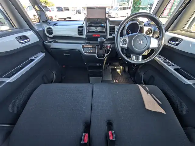 ホンダ Ｎ ＢＯＸ カスタム G SSパッケージ 福井県 2015(平27)年 5.6万km プレミアムホワイトパールⅡ ４WD/パイオニアサイバーナビ/フルセグテレビ/バックカメラ/両側パワースライドドア/衝突被害軽減システム/横滑り防止装置/盗難防止装置/アイドリングストップ/後席サンシェード/シートヒーター/純正フロアマット/ダブル＋サイドエアバッグ/カーテンエアバッグ/チップアップシート/キセノンヘッドライト/Fフォグ/電格ミラー/純正14インチAW/スマートキー