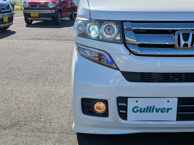 ホンダ Ｎ ＢＯＸ カスタム G SSパッケージ 福井県 2015(平27)年 5.6万km プレミアムホワイトパールⅡ ４WD/パイオニアサイバーナビ/フルセグテレビ/バックカメラ/両側パワースライドドア/衝突被害軽減システム/横滑り防止装置/盗難防止装置/アイドリングストップ/後席サンシェード/シートヒーター/純正フロアマット/ダブル＋サイドエアバッグ/カーテンエアバッグ/チップアップシート/キセノンヘッドライト/Fフォグ/電格ミラー/純正14インチAW/スマートキー