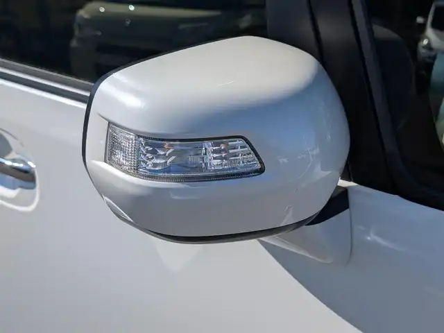 ホンダ Ｎ ＢＯＸ カスタム G SSパッケージ 福井県 2015(平27)年 5.6万km プレミアムホワイトパールⅡ ４WD/パイオニアサイバーナビ/フルセグテレビ/バックカメラ/両側パワースライドドア/衝突被害軽減システム/横滑り防止装置/盗難防止装置/アイドリングストップ/後席サンシェード/シートヒーター/純正フロアマット/ダブル＋サイドエアバッグ/カーテンエアバッグ/チップアップシート/キセノンヘッドライト/Fフォグ/電格ミラー/純正14インチAW/スマートキー