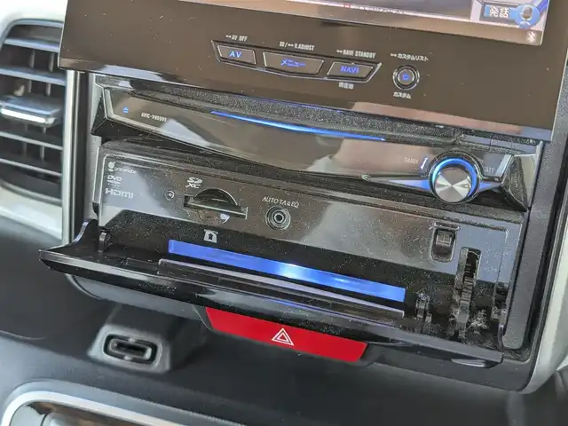 ホンダ Ｎ ＢＯＸ カスタム G SSパッケージ 福井県 2015(平27)年 5.6万km プレミアムホワイトパールⅡ ４WD/パイオニアサイバーナビ/フルセグテレビ/バックカメラ/両側パワースライドドア/衝突被害軽減システム/横滑り防止装置/盗難防止装置/アイドリングストップ/後席サンシェード/シートヒーター/純正フロアマット/ダブル＋サイドエアバッグ/カーテンエアバッグ/チップアップシート/キセノンヘッドライト/Fフォグ/電格ミラー/純正14インチAW/スマートキー