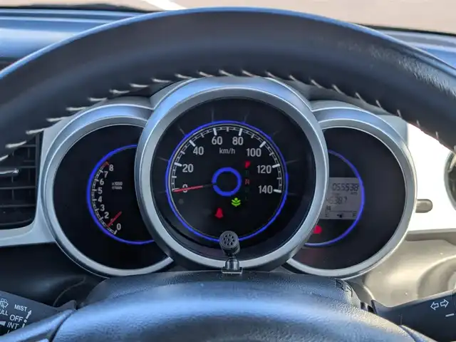 ホンダ Ｎ ＢＯＸ カスタム G SSパッケージ 福井県 2015(平27)年 5.6万km プレミアムホワイトパールⅡ ４WD/パイオニアサイバーナビ/フルセグテレビ/バックカメラ/両側パワースライドドア/衝突被害軽減システム/横滑り防止装置/盗難防止装置/アイドリングストップ/後席サンシェード/シートヒーター/純正フロアマット/ダブル＋サイドエアバッグ/カーテンエアバッグ/チップアップシート/キセノンヘッドライト/Fフォグ/電格ミラー/純正14インチAW/スマートキー