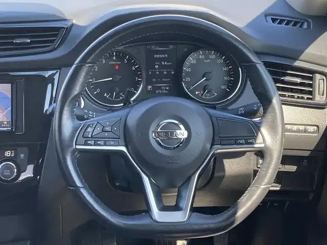 日産 エクストレイル 20X 島根県 2019(令1)年 8.8万km ダークメタルグレー 社外メモリナビ (CD/DVD/BT)/2/4WD切り替え/バックカメラ/パワーバックドア /ETC/エマージェンシーブレーキ/車線逸脱警告/LEDヘッドライト/オートライト/アイドリングストップ/電動格納ミラー/ミラーウィンカー /ミラーヒーター/社外フロアマット/取扱説明書/保証書/スペアキー×1