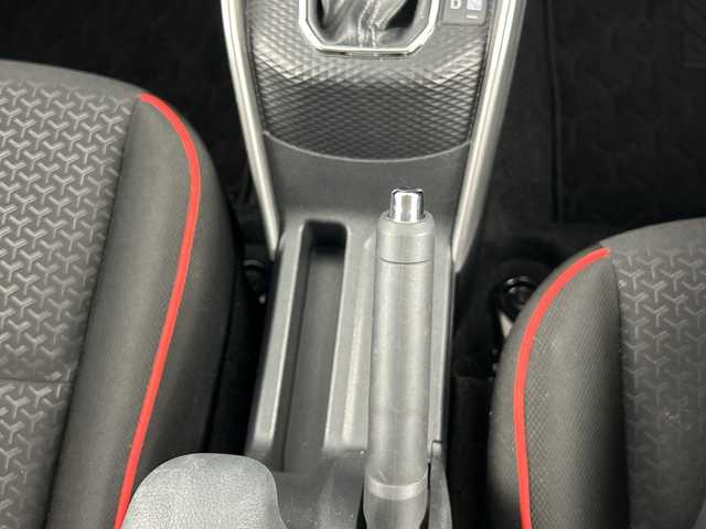 トヨタ ライズ Z 愛知県 2021(令3)年 4.9万km ファイアークォーツレッドM 禁煙車/純正7インチナビ/(CD/TV/Bluetooth)/バックカメラ/スマートアシスト/・衝突軽減ブレーキ/・レーンキープアシスト/・オートマチックハイビーム/・レーダークルーズコントロール/ブラインドスポットモニター/コーナーセンサー/前後ドライブレコーダー/ETC/前席シートヒーター/純正17インチアルミホイール/プッシュスタート/スマートキー/LEDヘッドライト/フロントフォグランプ/オートライト/純正フロアマット/ステアリングスイッチ