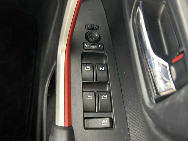 トヨタ ライズ Z 愛知県 2021(令3)年 4.9万km ファイアークォーツレッドM 禁煙車/純正7インチナビ/(CD/TV/Bluetooth)/バックカメラ/スマートアシスト/・衝突軽減ブレーキ/・レーンキープアシスト/・オートマチックハイビーム/・レーダークルーズコントロール/ブラインドスポットモニター/コーナーセンサー/前後ドライブレコーダー/ETC/前席シートヒーター/純正17インチアルミホイール/プッシュスタート/スマートキー/LEDヘッドライト/フロントフォグランプ/オートライト/純正フロアマット/ステアリングスイッチ