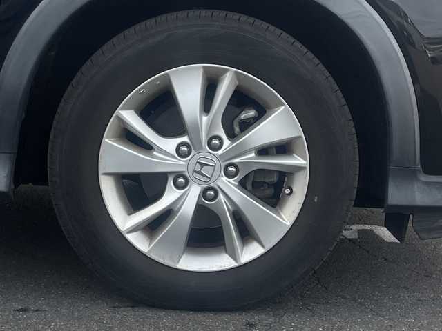 ホンダ ヴェゼル X ホンダセンシング 長野県 2016(平28)年 12.8万km クリスタルブラックパール ・純正8インチSDナビナゲーション/CD DVD フルセグTV Bluetooth/・バックカメラ/・ビルトインETC/・ワンオーナー/・ホンダセンシング/・レーダークルーズコントロール/・レーンキープアシスト/・オートマチックハイビーム/・LEDヘッドライト/・オートライト/・フォグライト/・アイドリングストップ/・横滑り防止装置/・純正16インチアルミホイール/・ドライブレコーダー/・シートヒーター(D/N)/・ウィンカーミラー/・電動格納ミラー/・スマートキー/・エンジンプッシュスタート/・フロアマット