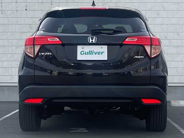 ホンダ ヴェゼル X ホンダセンシング 長野県 2016(平28)年 12.8万km クリスタルブラックパール ・純正8インチSDナビナゲーション/CD DVD フルセグTV Bluetooth/・バックカメラ/・ビルトインETC/・ワンオーナー/・ホンダセンシング/・レーダークルーズコントロール/・レーンキープアシスト/・オートマチックハイビーム/・LEDヘッドライト/・オートライト/・フォグライト/・アイドリングストップ/・横滑り防止装置/・純正16インチアルミホイール/・ドライブレコーダー/・シートヒーター(D/N)/・ウィンカーミラー/・電動格納ミラー/・スマートキー/・エンジンプッシュスタート/・フロアマット