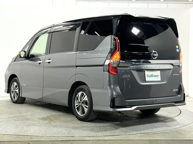 日産 セレナ e－パワー ハイウェイスター V 大阪府 2020(令2)年 4.1万km ダークメタルグレー/ダイヤモンドブラック ProPILOT 純正9incナビTV 360カメラ フリップダウンモニター デジタルインナーミラー シート＆ステアリングヒーター レーダークルコン 衝突軽減ブレーキ レーンアシスト ブラインドSM 両側パワースライドドア ETC