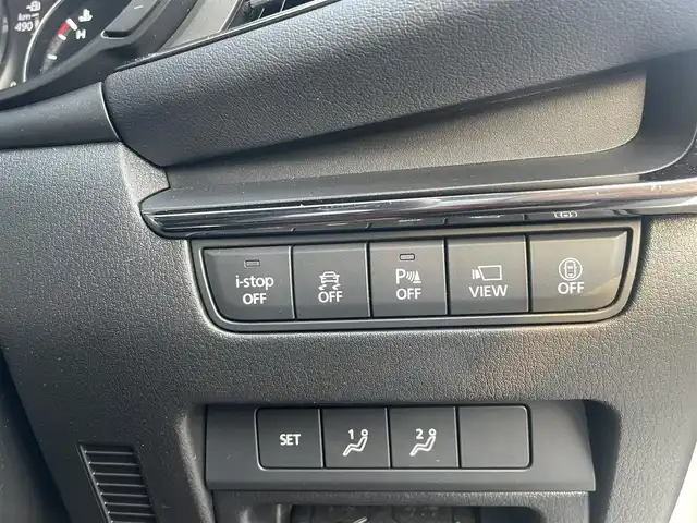 マツダ マツダ３ファストバック 20S Lパッケージ 島根県 2022(令4)年 4.6万km スノーフレイクホワイトパールマイカ ワンオーナー　/純正ナビ　/BOSEシステム /フルセグTV　/ＤＶＤ再生　/Ｂｌｕｅｔｏｏｔｈ接続　/全方位／バック／フロント／サイドカメラ/ETC　/前後ドライブレコーダー　/アダプティブクルーズコントロール/アイドリングストップ　/衝突軽減ブレーキ/前後コーナーセンサー　/本革シート　/運転席メモリーパワーシート/前席シートヒーター/ハンドルヒーター/オートハイビーム／ライト/スマートキー　/純正LEDヘッドライト　/純正１８インチアルミホイール/純正キャリパー/保証書・取扱説明書（本体＋ナビ）/スペアキー１本