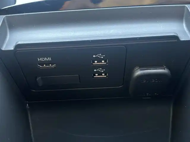 マツダ マツダ３ファストバック 20S Lパッケージ 島根県 2022(令4)年 4.6万km スノーフレイクホワイトパールマイカ ワンオーナー　/純正ナビ　/BOSEシステム /フルセグTV　/ＤＶＤ再生　/Ｂｌｕｅｔｏｏｔｈ接続　/全方位／バック／フロント／サイドカメラ/ETC　/前後ドライブレコーダー　/アダプティブクルーズコントロール/アイドリングストップ　/衝突軽減ブレーキ/前後コーナーセンサー　/本革シート　/運転席メモリーパワーシート/前席シートヒーター/ハンドルヒーター/オートハイビーム／ライト/スマートキー　/純正LEDヘッドライト　/純正１８インチアルミホイール/純正キャリパー/保証書・取扱説明書（本体＋ナビ）/スペアキー１本