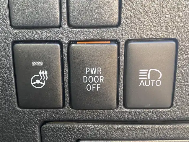 トヨタ アルファード S Cパッケージ 熊本県 2020(令2)年 4.3万km ホワイトパールクリスタルシャイン 純正ナビ/・AM/FM/USB/BT/・AppleCarPlay/AndroidAuto/・フルセグTV/バックカメラ/トヨタセーフティセンス/・レーントレーシングアラート/・クリアランスソナー/・パーキングサポートブレーキ/・ロードサインアシスト/・プリクラッシュセーフティシステム/・オートマチックハイビーム/・レーダークルーズコントロール/前後コーナーセンサー/前後ドライブレコーダー/革巻きステアリング/・ステアリングリモコン/・ステアリングヒーター/レザーシート/・D/N席パワーシート/・D席シートメモリー/・D/N席シートヒーター/・D/N席エアシート/オートライト/・LEDライト/・フォグランプ/パワーバックドア/純正ビルトインETC/電動格納ミラー/・ウィンカーミラー/MODELISTA/電動サイドブレーキ/・ホールドボタン/純正ドアバイザー/純正アルミホイール/社外フロアマット/スマートキー/・スペアキー