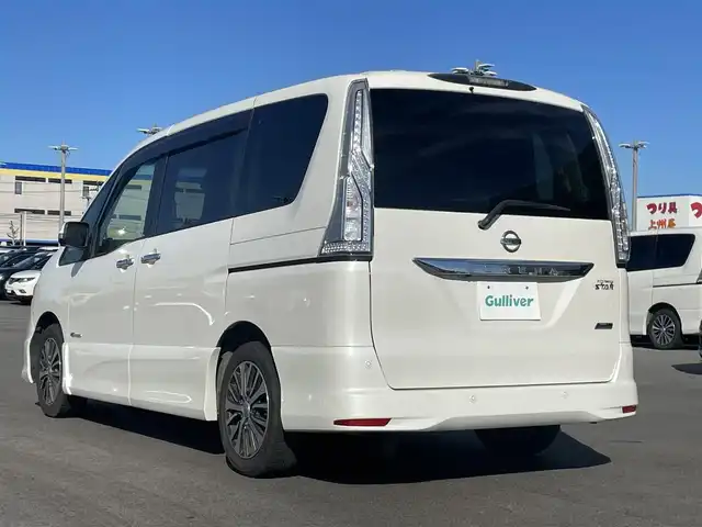 日産 セレナ ハイウェイS S HV Aセーフ 新潟県 2014(平26)年 8万km ブリリアントホワイトパール スマートキー×２/プッシュスタート/アラウンドビューモニター/両側パワースライドドア/純正フリップダウンモニター/純正アルミ/ETC/純正フロアマット/ドアバイザー/衝突防止装置