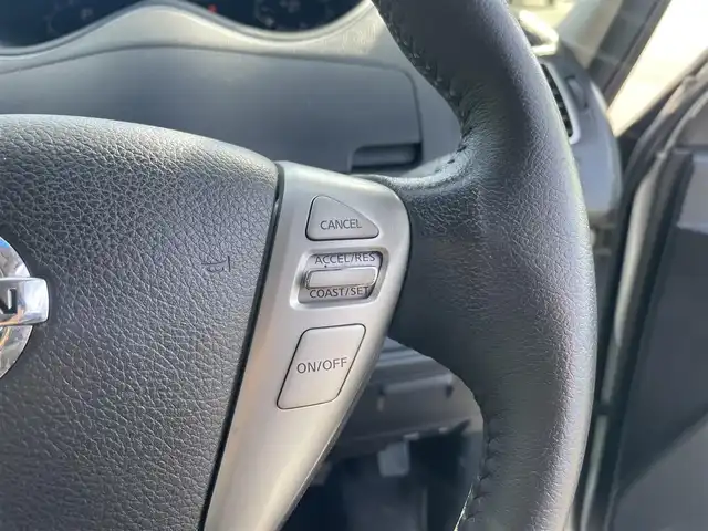 日産 セレナ ハイウェイS S HV Aセーフ 新潟県 2014(平26)年 8万km ブリリアントホワイトパール スマートキー×２/プッシュスタート/アラウンドビューモニター/両側パワースライドドア/純正フリップダウンモニター/純正アルミ/ETC/純正フロアマット/ドアバイザー/衝突防止装置