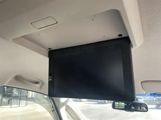 日産 セレナ ハイウェイS S HV Aセーフ 新潟県 2014(平26)年 8万km ブリリアントホワイトパール スマートキー×２/プッシュスタート/アラウンドビューモニター/両側パワースライドドア/純正フリップダウンモニター/純正アルミ/ETC/純正フロアマット/ドアバイザー/衝突防止装置