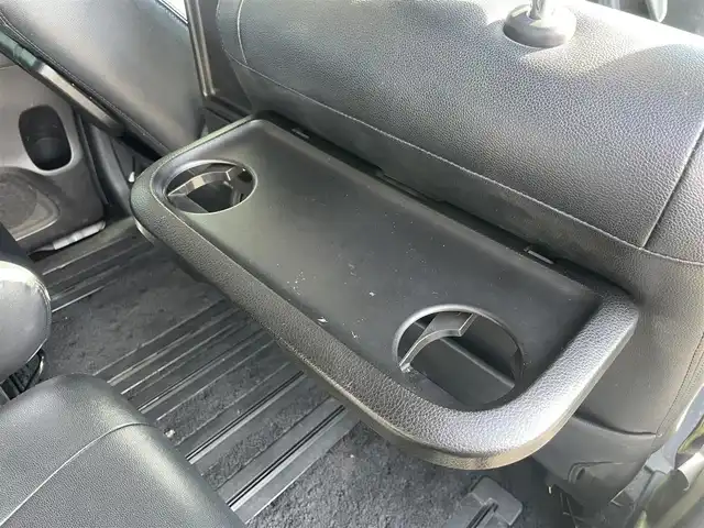 日産 セレナ ハイウェイS S HV Aセーフ 新潟県 2014(平26)年 8万km ブリリアントホワイトパール スマートキー×２/プッシュスタート/アラウンドビューモニター/両側パワースライドドア/純正フリップダウンモニター/純正アルミ/ETC/純正フロアマット/ドアバイザー/衝突防止装置