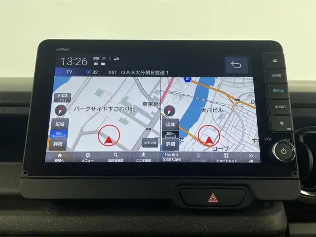 ホンダ Ｎ ＢＯＸ カスタム ターボ 大分県 2023(令5)年 2万km メテオロイドグレーメタリック ホンダセンシング搭載/・衝突軽減ブレーキ/・先行車発進お知らせ機能/・歩行者事故低減ステアリング/・路外逸脱抑制制御機能/・標識認識機能/・渋滞追従機能付アダプティブクルーズコントロール/・車線維持支援システム/・誤発進抑制機能/・後方誤発進抑制機能/・近距離衝突軽減ブレーキ/・急アクセル抑制機能/・パーキングセンサーシステム/・オートハイビーム/マルチビューカメラシステム/純正9型ナビ　型式：LXU-242NBi/・フルセグTV、CD/DVD、BT対応、USB/・AppleCarPlay、AndroidAuto/ステアリングスイッチ/両側電動スライドドア/ETC/ハーフレザーシート/・前席シートヒーター/パドルシフト/電動格納ミラー/純正フロアマット/オートライト/LEDヘッドライト/純正15インチアルミホイール/保証書、取説、スペアキー有