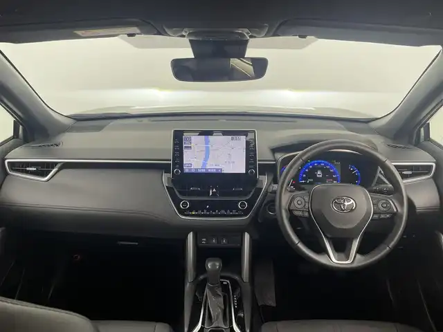 トヨタ カローラ クロス ハイブリッド Z 大分県 2023(令5)年 4.2万km アバンギャルドブロンズメタリック 純正ナビ（フルセグＴＶ／Ｂｌｕｅｔｏｏｔｈ/carplay）/トヨタセーフティーセンス/プリクラッシュセーフティー/レーダークルーズコントロール　/レーンアシスト/オートハイビーム/ブラインドスポットモニター/パワーバックドア　/ハーフレザーシート/運転席パワーシート　/前席シートヒーター　/ビルトインＥＴＣ　/純正ＡＷ　/電動格納ミラー/プッシュスタート・スマートキー