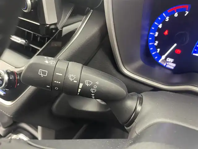 トヨタ カローラ クロス ハイブリッド Z 大分県 2023(令5)年 4.2万km アバンギャルドブロンズメタリック 純正ナビ（フルセグＴＶ／Ｂｌｕｅｔｏｏｔｈ/carplay）/トヨタセーフティーセンス/プリクラッシュセーフティー/レーダークルーズコントロール　/レーンアシスト/オートハイビーム/ブラインドスポットモニター/パワーバックドア　/ハーフレザーシート/運転席パワーシート　/前席シートヒーター　/ビルトインＥＴＣ　/純正ＡＷ　/電動格納ミラー/プッシュスタート・スマートキー