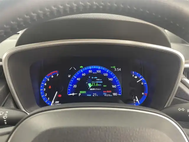 トヨタ カローラ クロス ハイブリッド Z 大分県 2023(令5)年 4.2万km アバンギャルドブロンズメタリック 純正ナビ（フルセグＴＶ／Ｂｌｕｅｔｏｏｔｈ/carplay）/トヨタセーフティーセンス/プリクラッシュセーフティー/レーダークルーズコントロール　/レーンアシスト/オートハイビーム/ブラインドスポットモニター/パワーバックドア　/ハーフレザーシート/運転席パワーシート　/前席シートヒーター　/ビルトインＥＴＣ　/純正ＡＷ　/電動格納ミラー/プッシュスタート・スマートキー