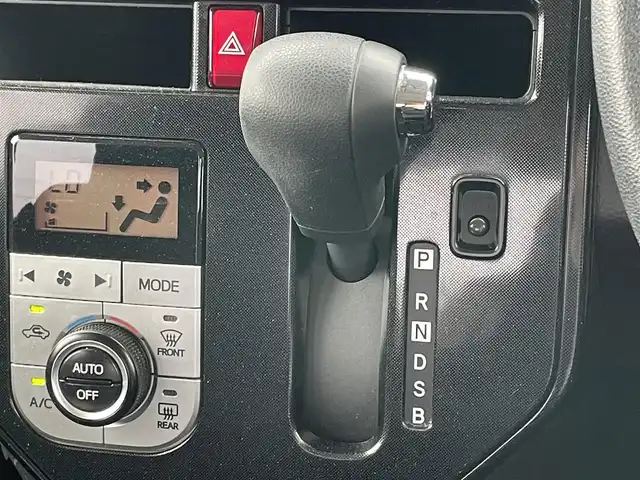 トヨタ ルーミー G 道央・札幌 2018(平30)年 4.5万km プラムブラウンパールクリスタルシャイン ４WD/寒冷地仕様/社外SDナビ/CD/DVD/BT/フルセグ/スマートアシスト/衝突被害軽減ブレーキ/横滑り防止装置/クルーズコントロール/レーンキープアシスト/クリアランスソナー/ビルトインETC/アイドリングストップ/ワイパーデアイサー/両側パワースライドドア/プッシュスタート/スマートキー/ハロゲンヘッドライト/オートライト/オートハイビーム/電動格納ミラー/ウィンカーミラー/純正フロアマット/鉄チンホイール付冬タイヤ積込/165/65/R14/2024年/山8mm